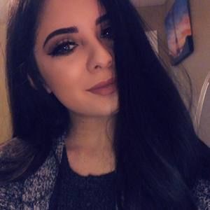 Meet your Posher, Gabriela